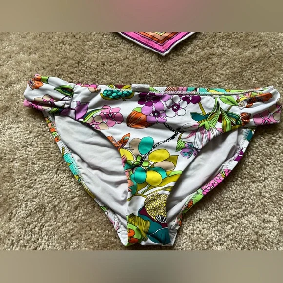Trina Turk Key West Handkerchief Bikini – Size 8 - Picture 12 of 12